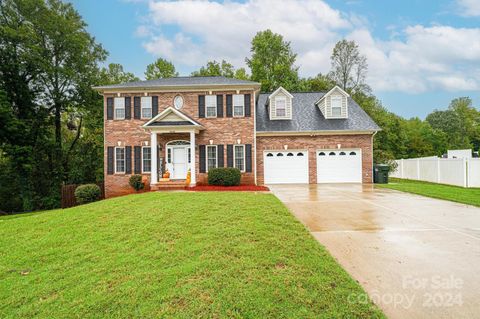 A home in Hickory