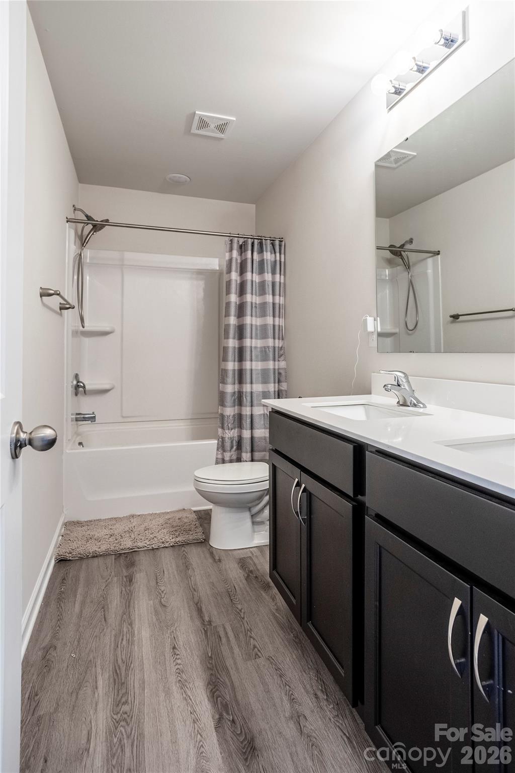 Kings Pointe - Residential