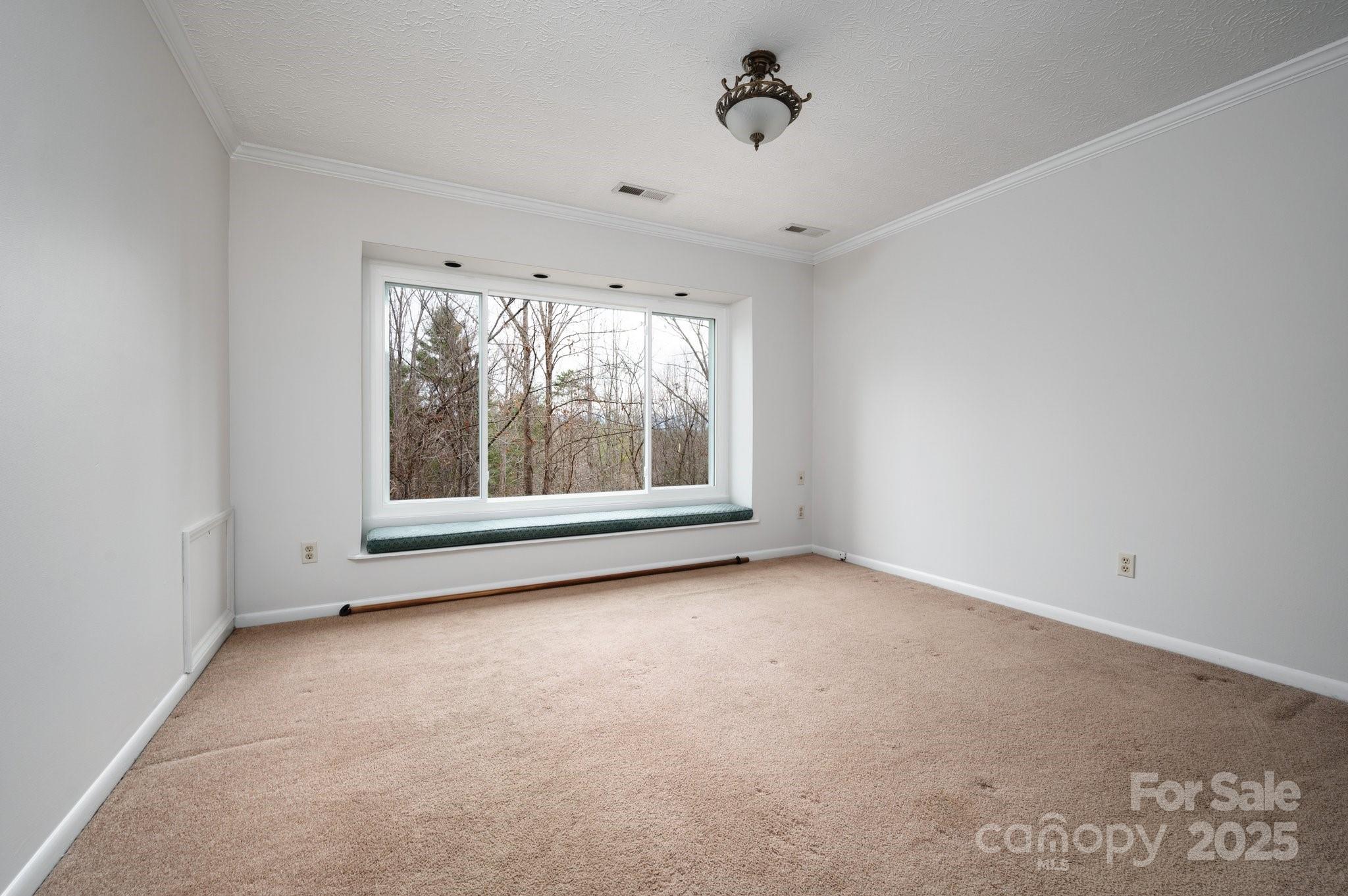 Pinecrest - Residential