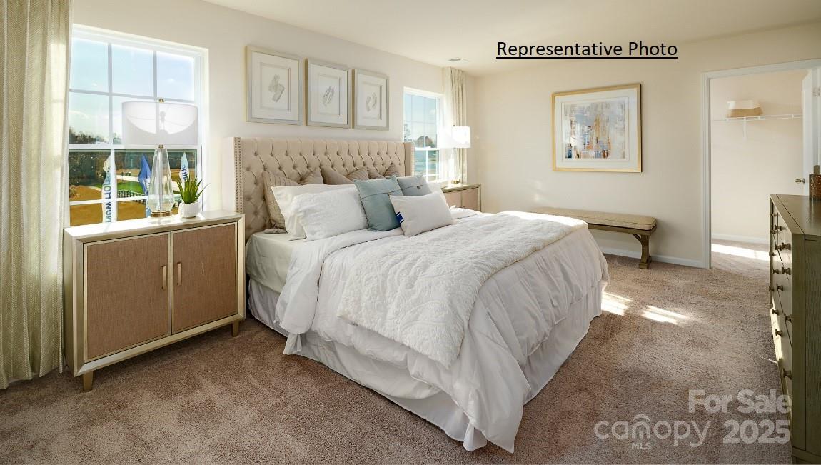 The Hamptons at Hickory - Residential