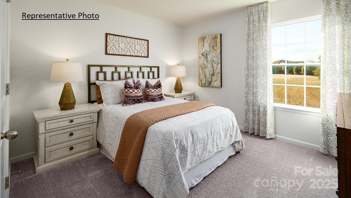 The Hamptons at Hickory - Residential