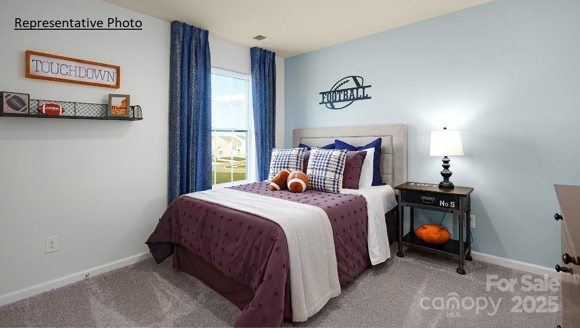 The Hamptons at Hickory - Residential