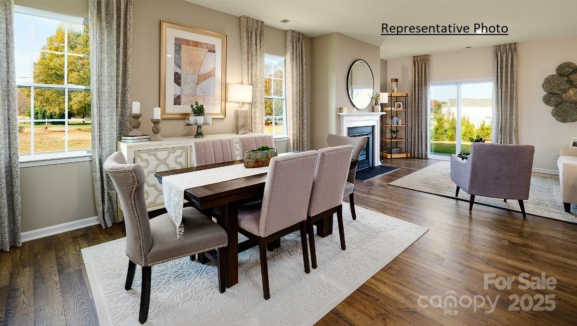 The Hamptons at Hickory - Residential