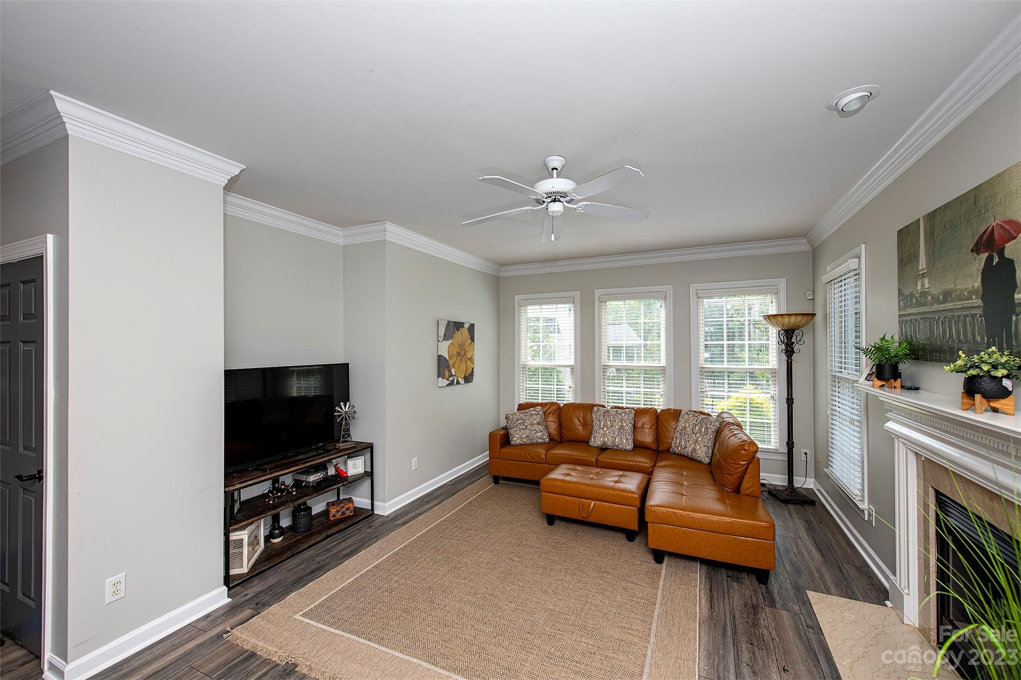 Lake Shore - Residential