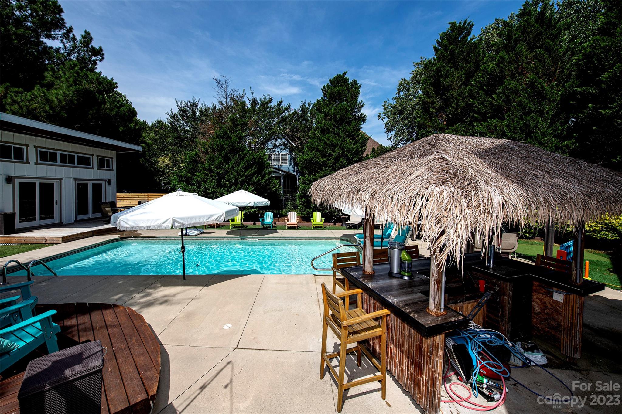 Lake Shore - Residential