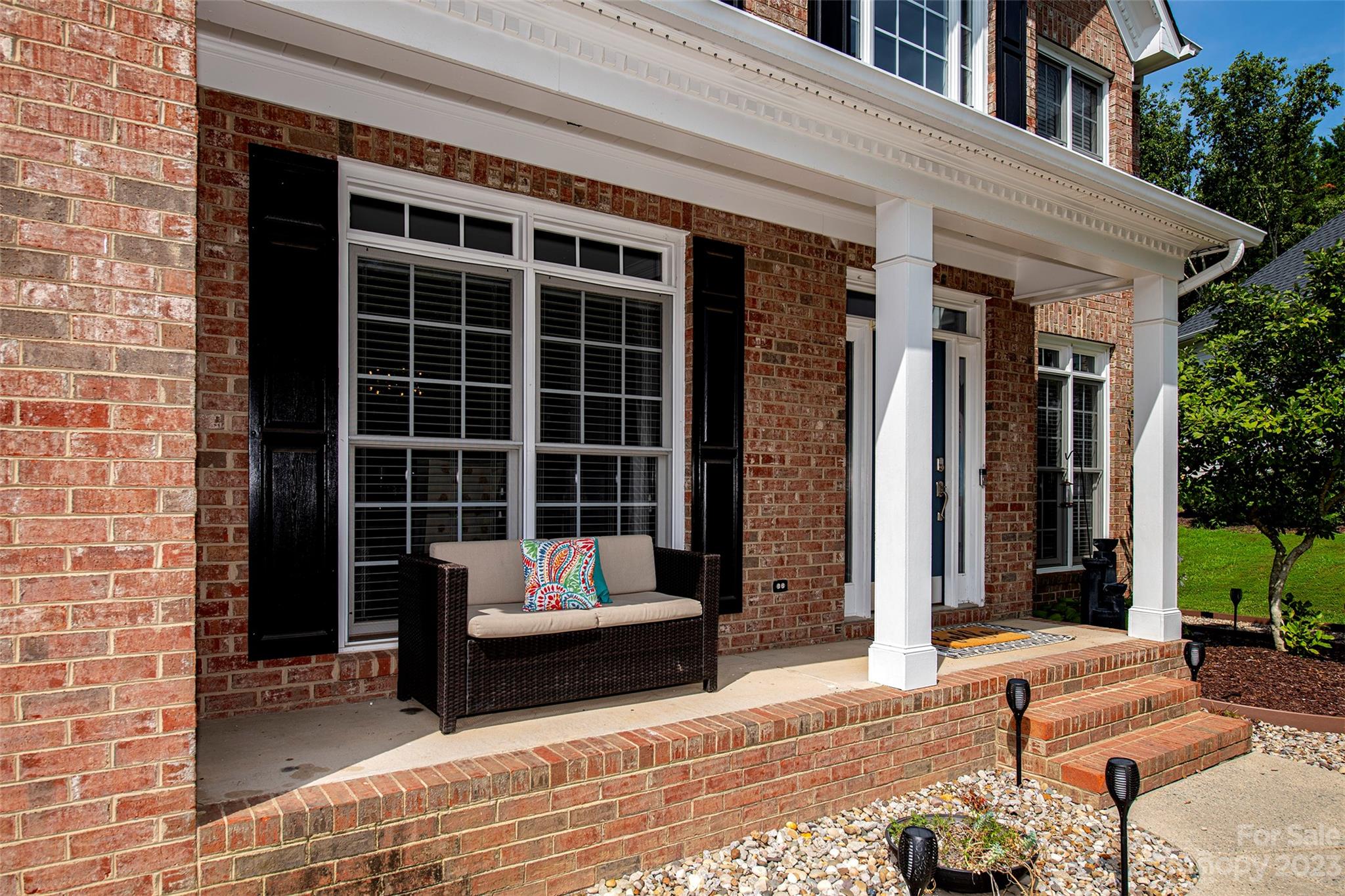 Lake Shore - Residential