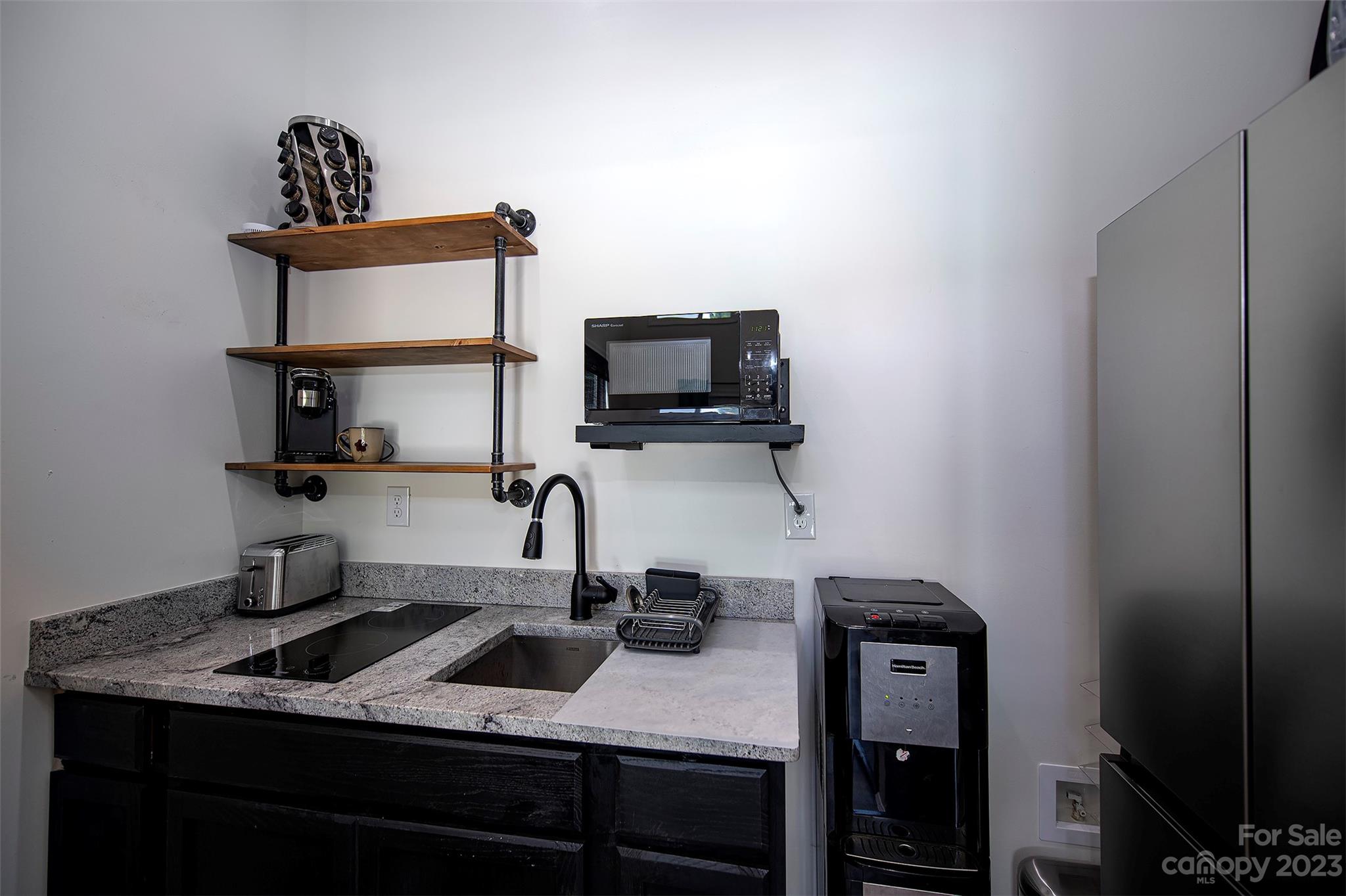 Lake Shore - Residential