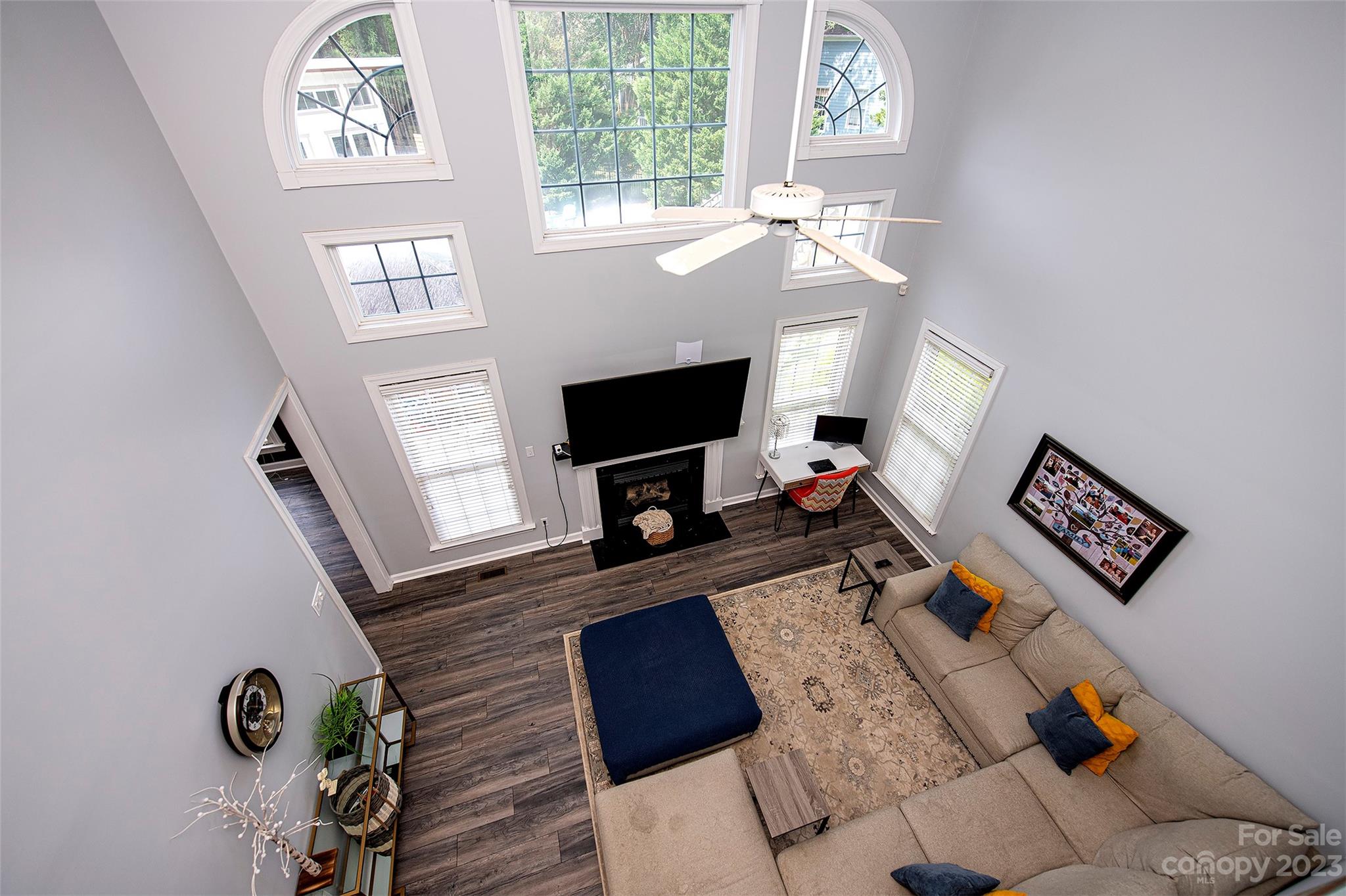 Lake Shore - Residential