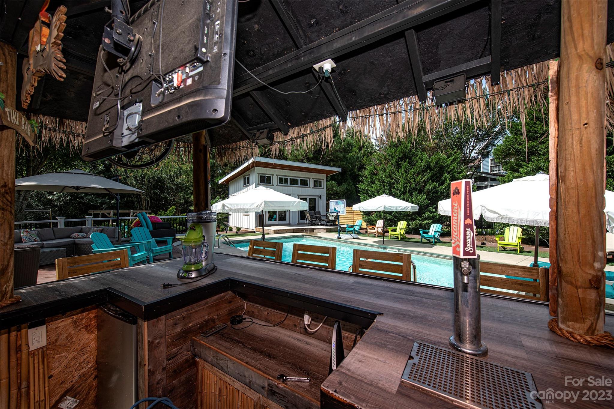 Lake Shore - Residential