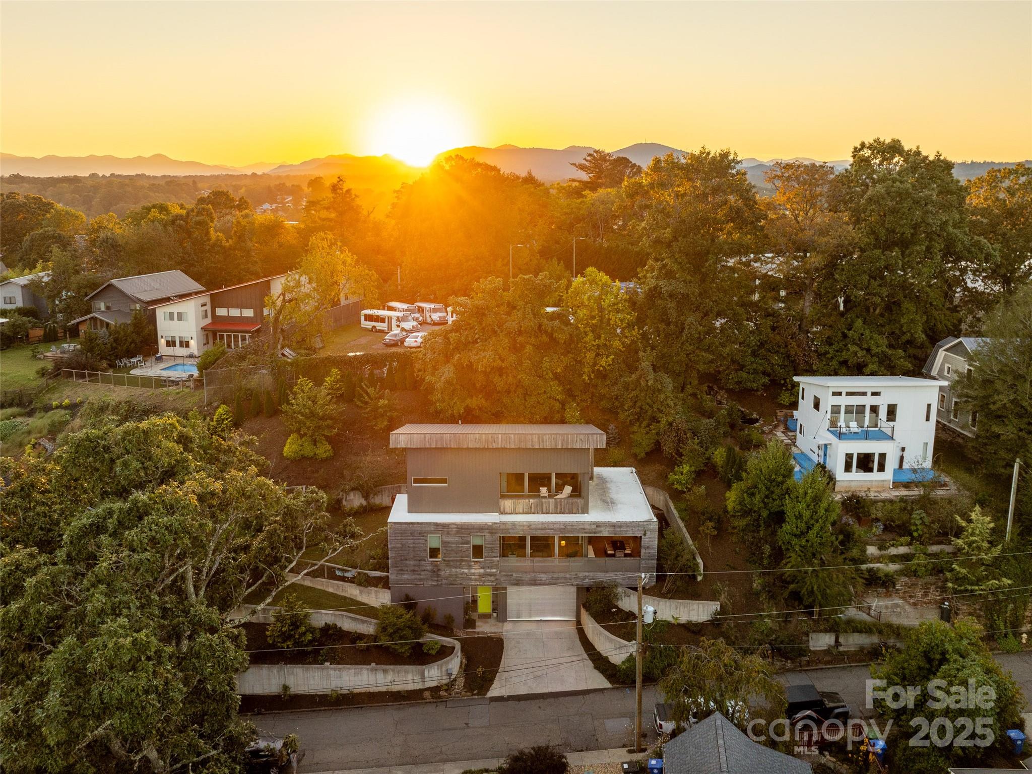 35 Jefferson Drive 1