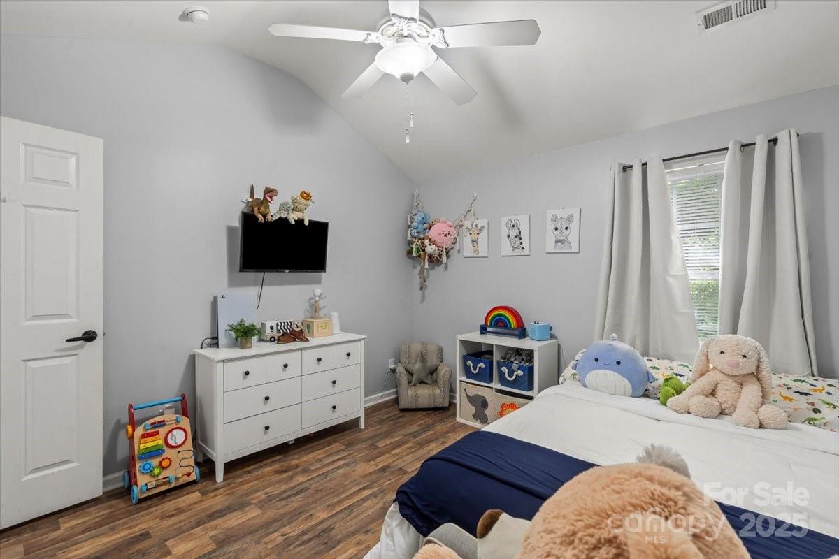 Forest Oaks - Residential