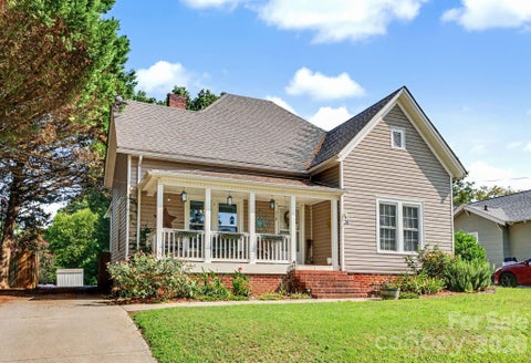 Photo of 218 Wilson Street, Albemarle, NC 28001 (MLS # 4421509)
