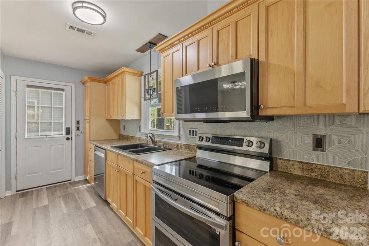 Brandon Forest - Residential