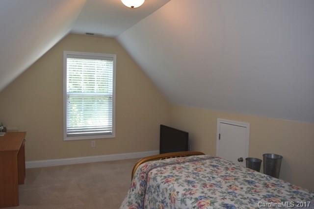 Forest Lakes II - Residential