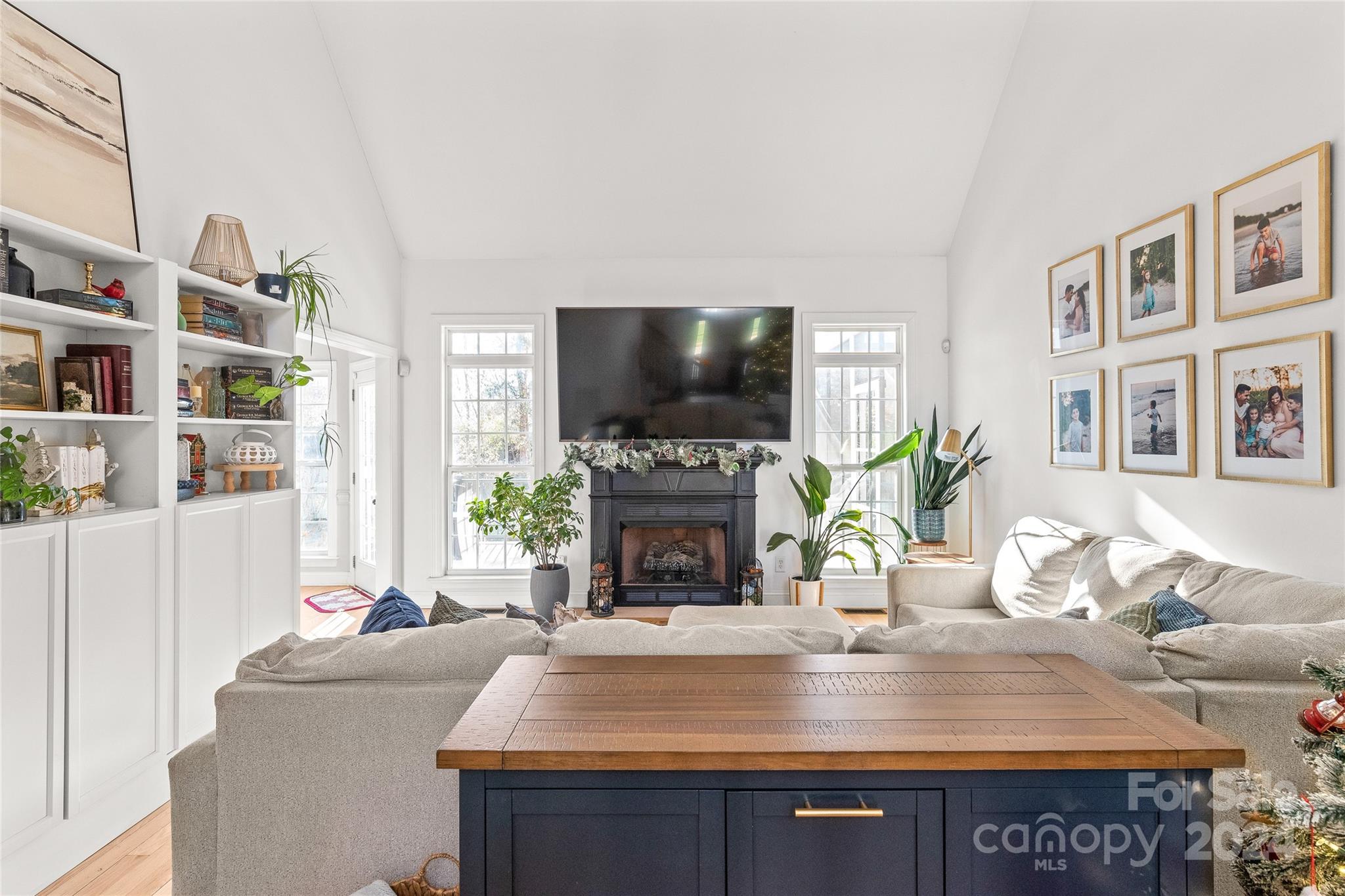 Stoneridge Lakes - Residential