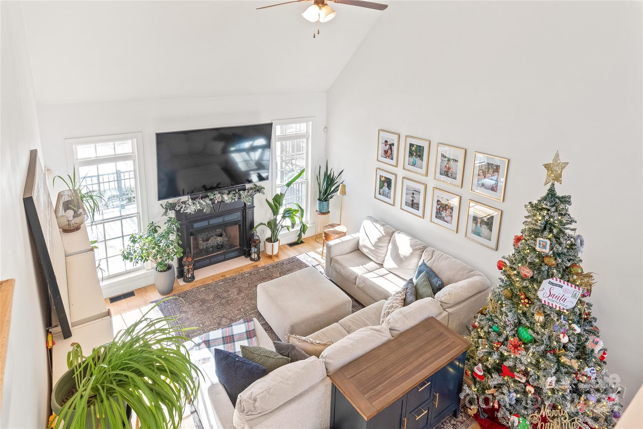 Stoneridge Lakes - Residential