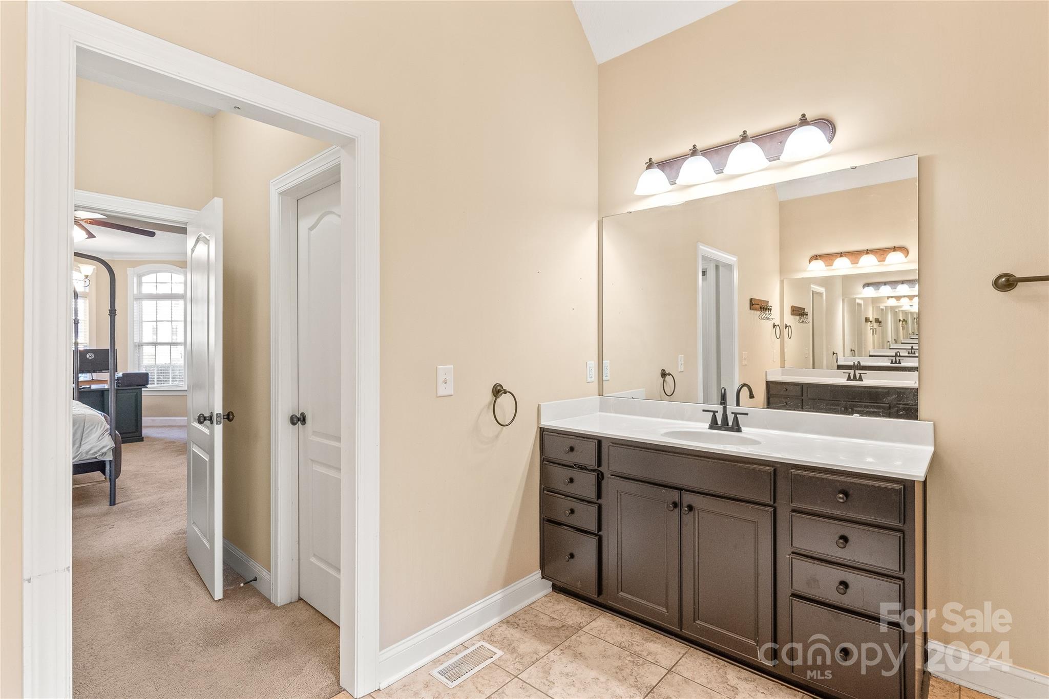 Stoneridge Lakes - Residential