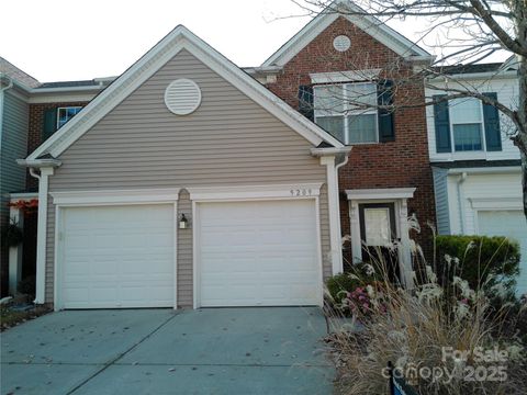 9209 Mcalwaine Preserve Avenue Charlotte NC 28277