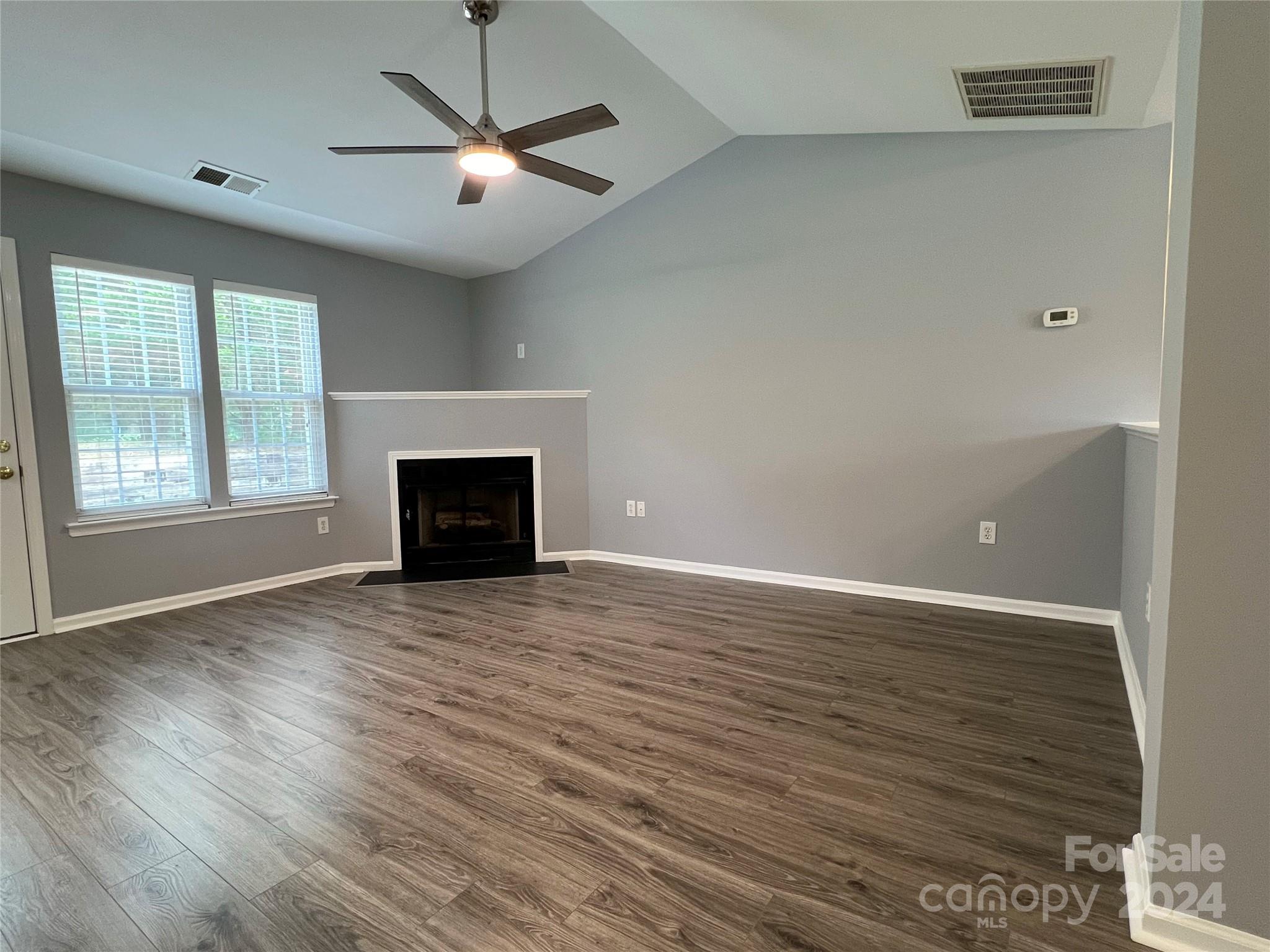 Ivy Meadows - Residential