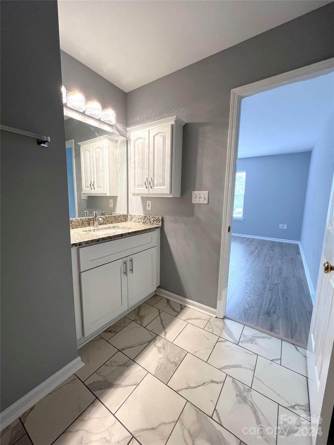 Ivy Meadows - Residential