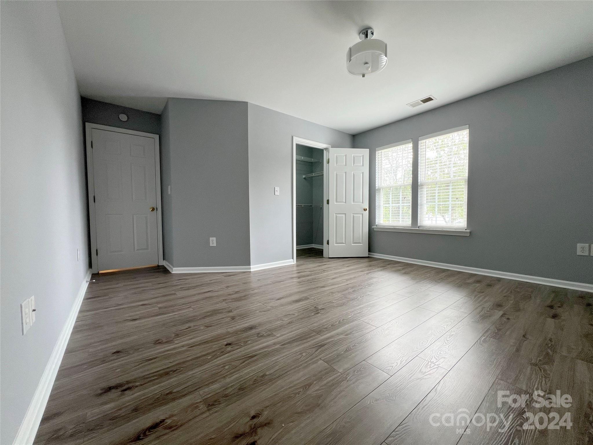 Ivy Meadows - Residential