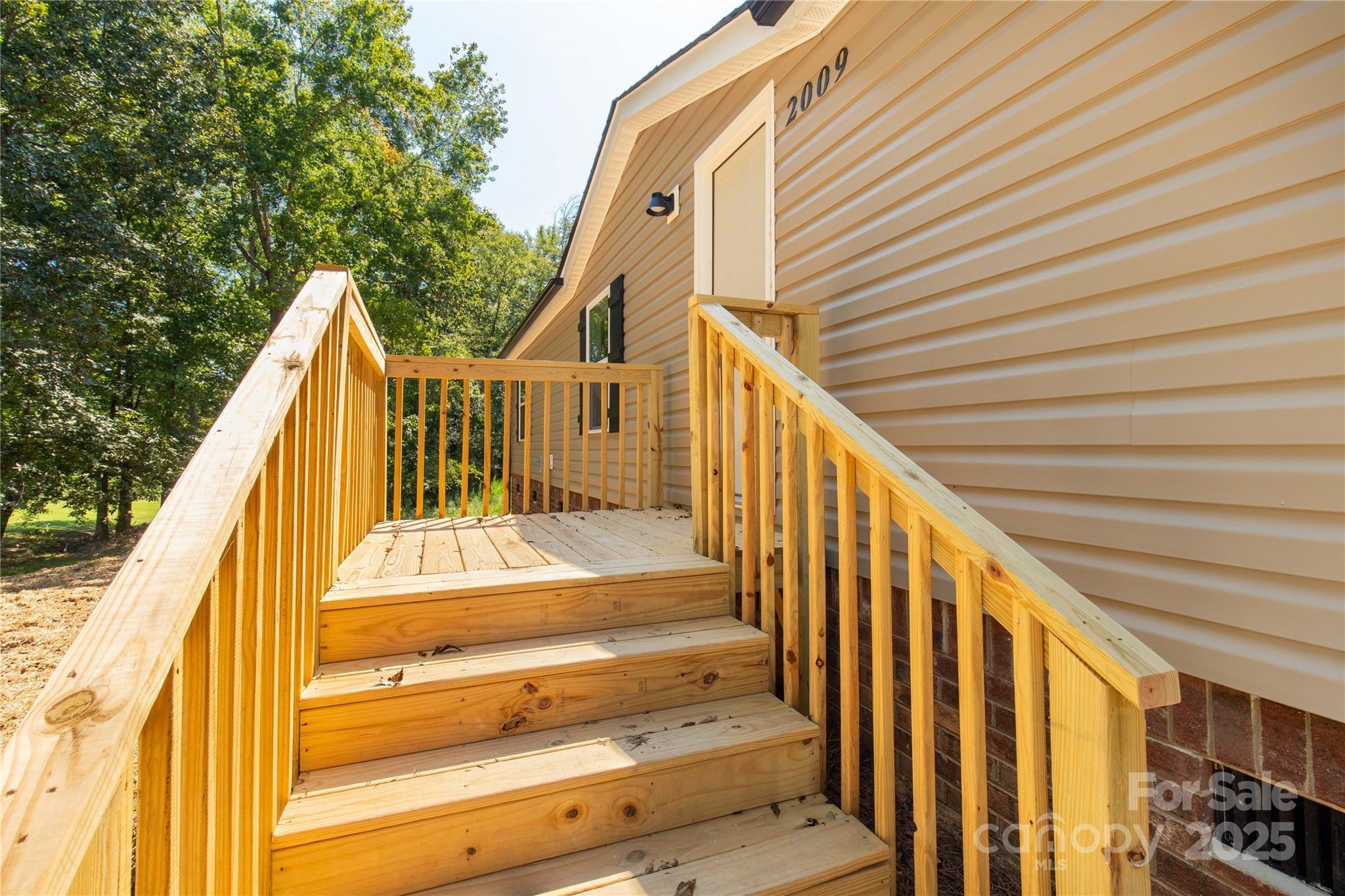 2009 Sugar Hill Road