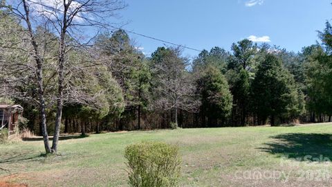 000 Suzanne Lane Statesville NC 28677