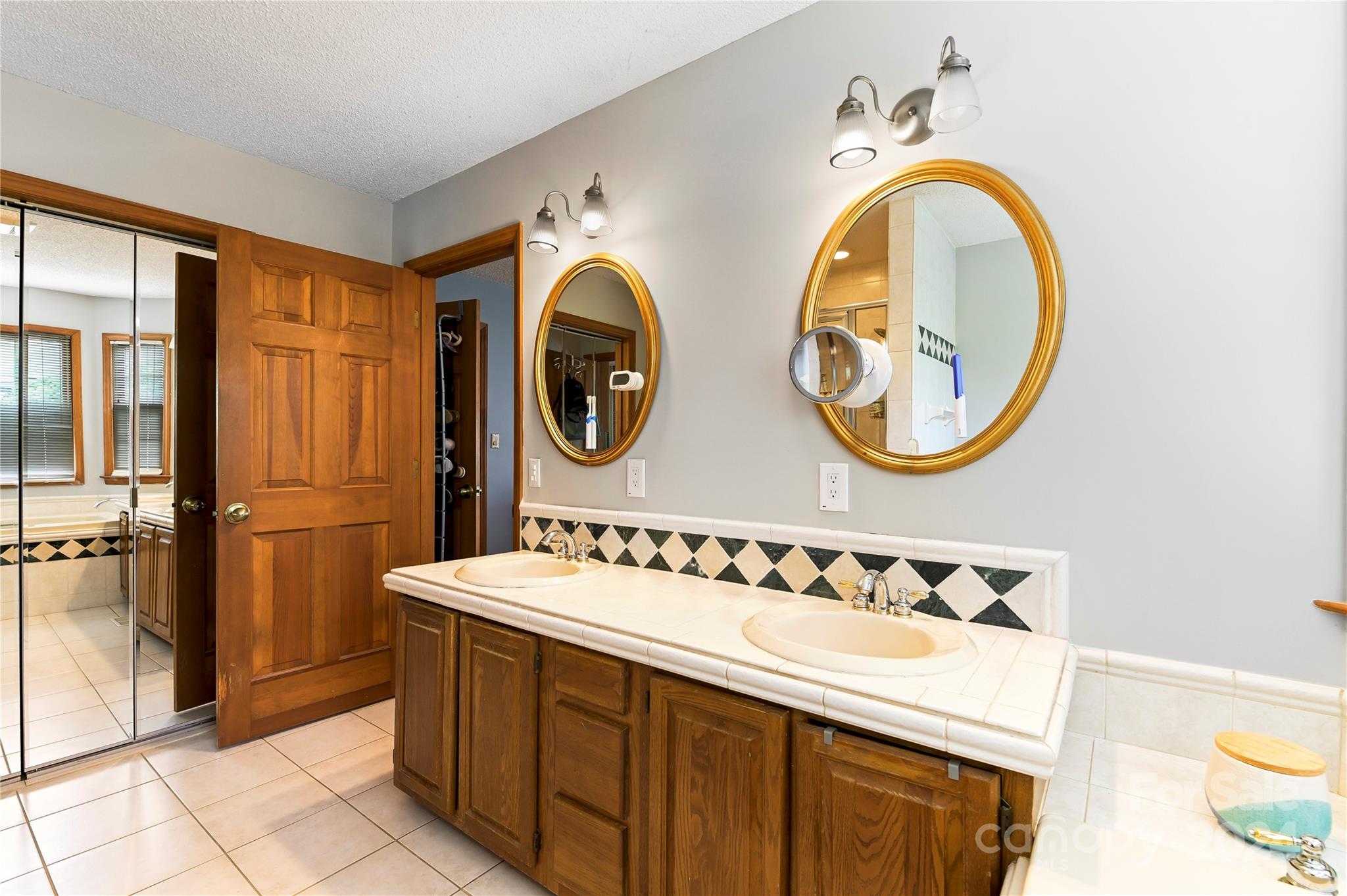 Coulwood Creek - Residential