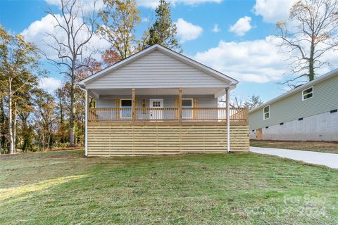 A home in Hickory