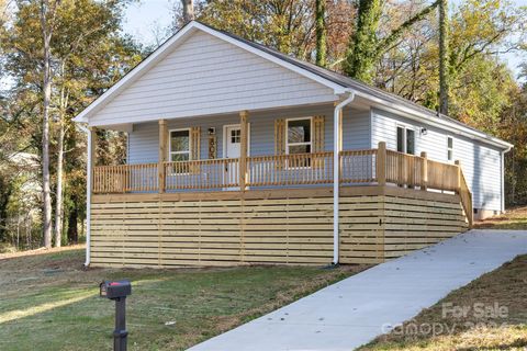 A home in Hickory