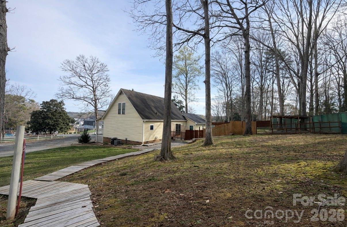 Paradise Point - Residential