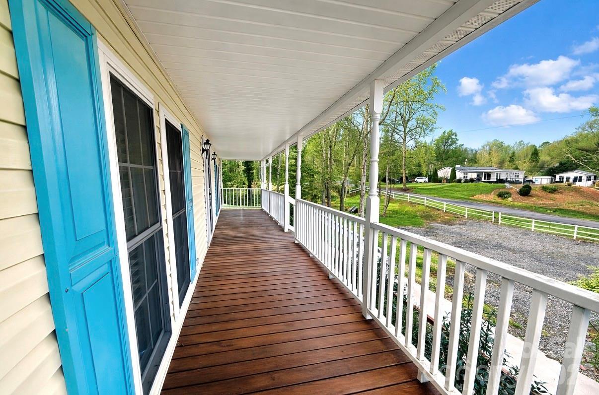 Paradise Point - Residential