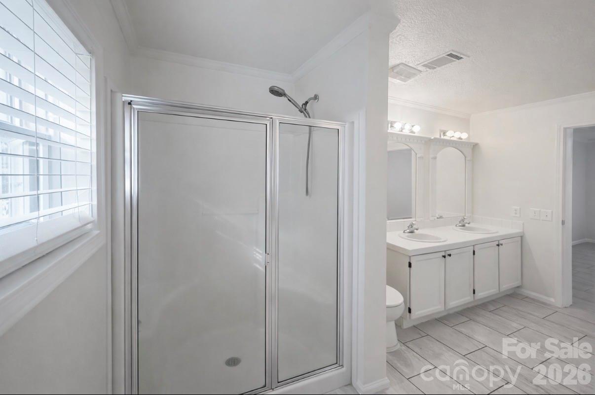 Paradise Point - Residential