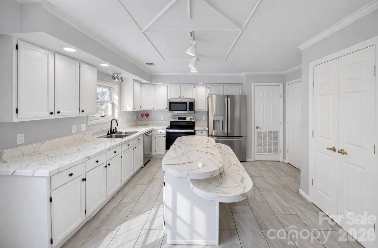 Paradise Point - Residential