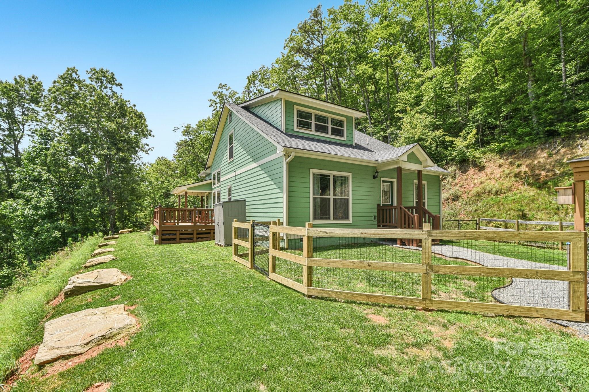 410 Moonlight Trail
