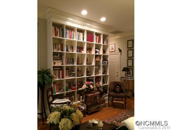 Straus Park - Residential