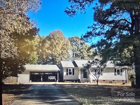 Photo of 564 Shiloh Road S, York, SC 29745 (MLS # 4326166)