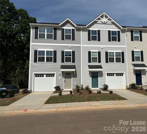 Photo of 8038 Sinnet Place, Charlotte, NC 28269 (MLS # 4369288)