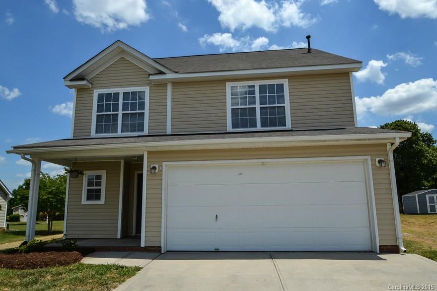 Recently Reduced! Located near Wingate Univ, this immaculate, well maintained home is move in ready. Open floor plan. 3bdr/2.5 bath. Tiled foyer & powder room.  Two-story great room. Lots of windows.  Fireplace. Upstairs loft overlooks great room area & could be used as an office or entertainment space.  Owner's suite has his and her closets.  Owner's bath has dual sinks and separate shower/tub. Lots of storage. Nice size back yard space. Front porch & backyard patio pad. Home warranty included.