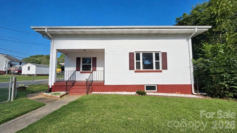 Photo of 114 School Street, Belmont, NC 28012 (MLS # 4435110)
