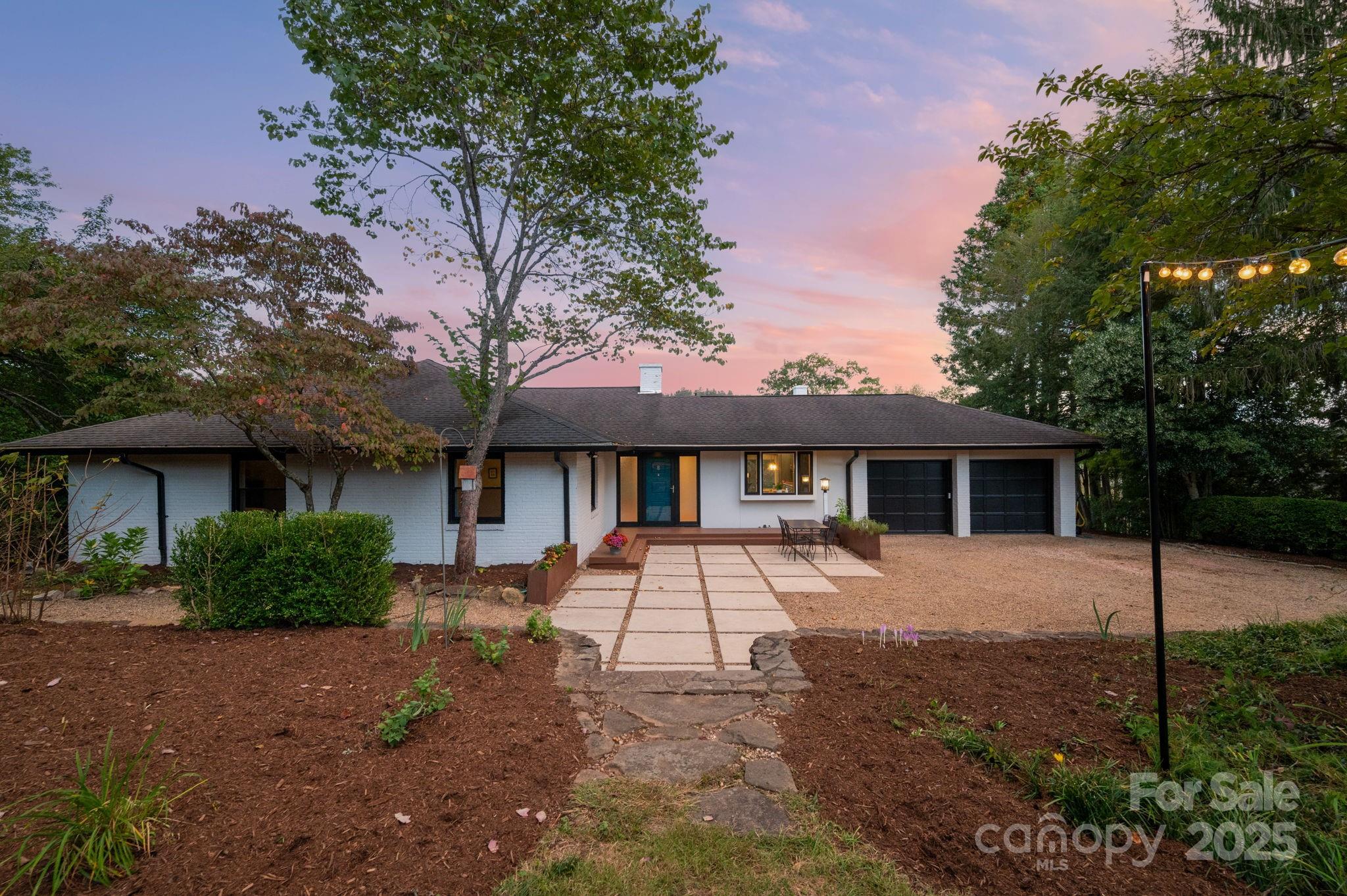 8 W Kensington Road