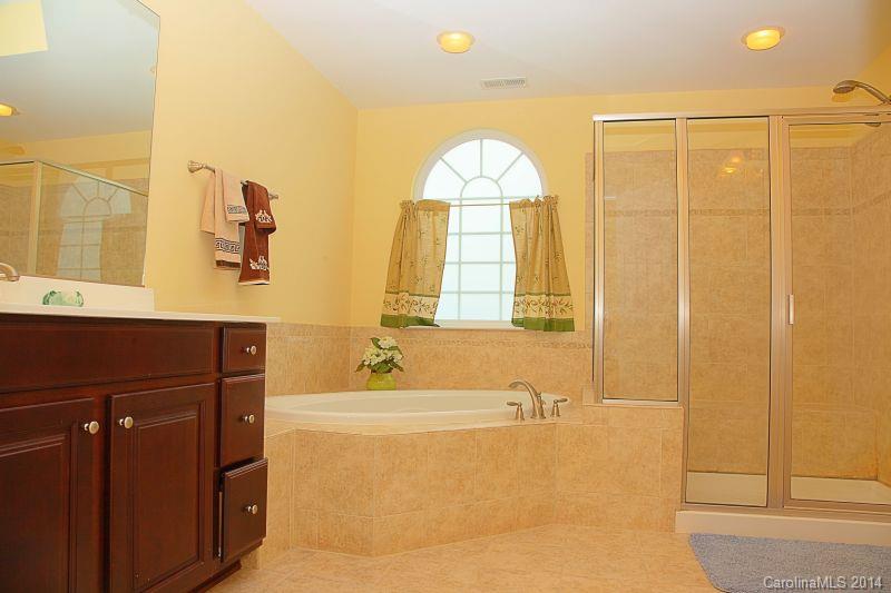 Amber Leigh - Residential