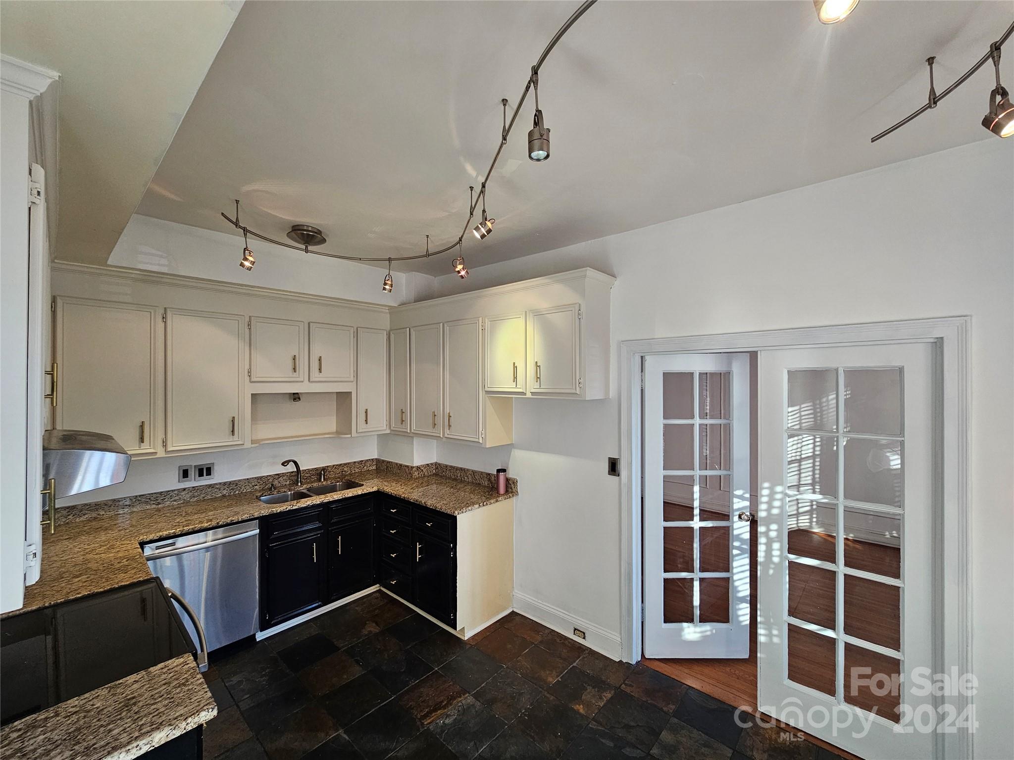 The Poplar - Residential