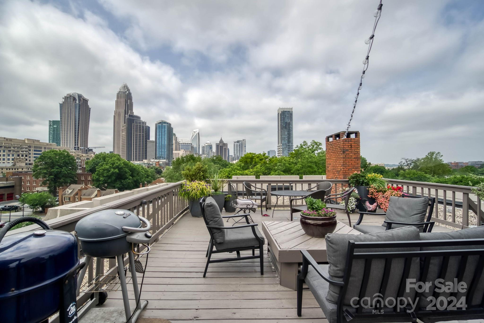 The Poplar - Residential