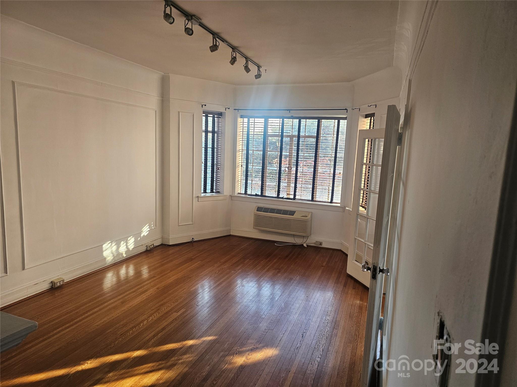 The Poplar - Residential