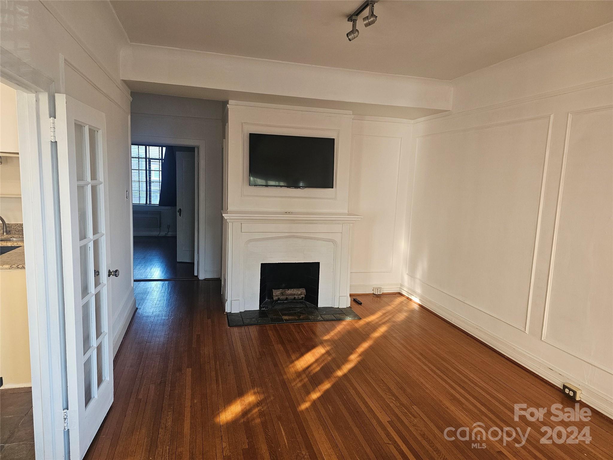 The Poplar - Residential