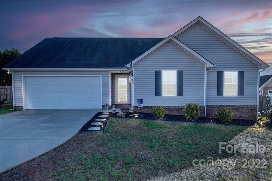 You will feel right at home in this beautifully maintained home in Victoria Place. There is an open plan living, dining room and kitchen, three spacious bedrooms and two full bathrooms. The backyard is the perfect place to kick back and relax. The large, fenced in space contains a patio with a pergola and fire pit which is perfect for entertaining. There is a 302 sf shed with power as well as an attached garage. Proposed financing cash, conventional, FHA, VA. Find your future home in Oakboro!