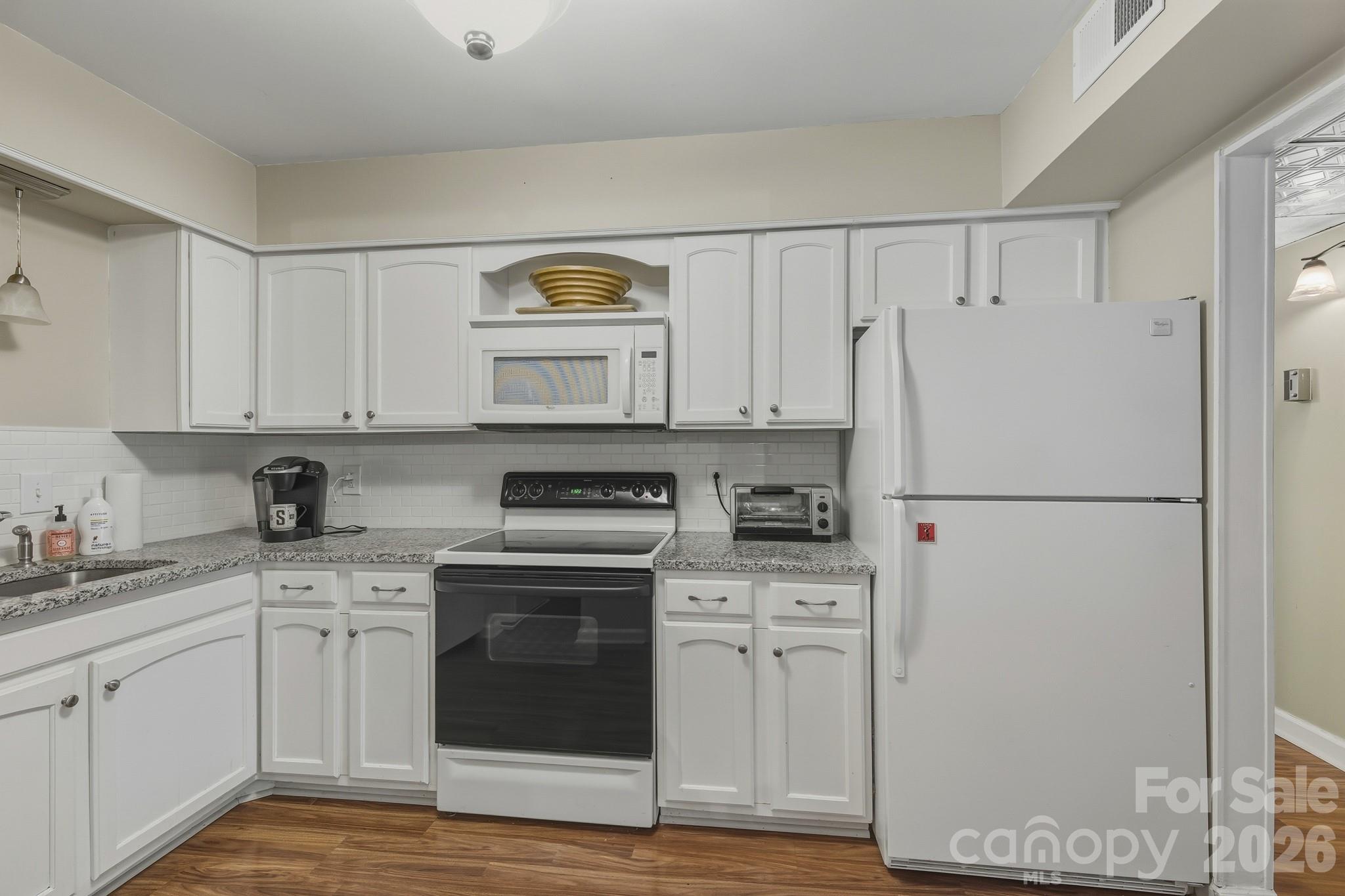 Quail Hollow East - Residential