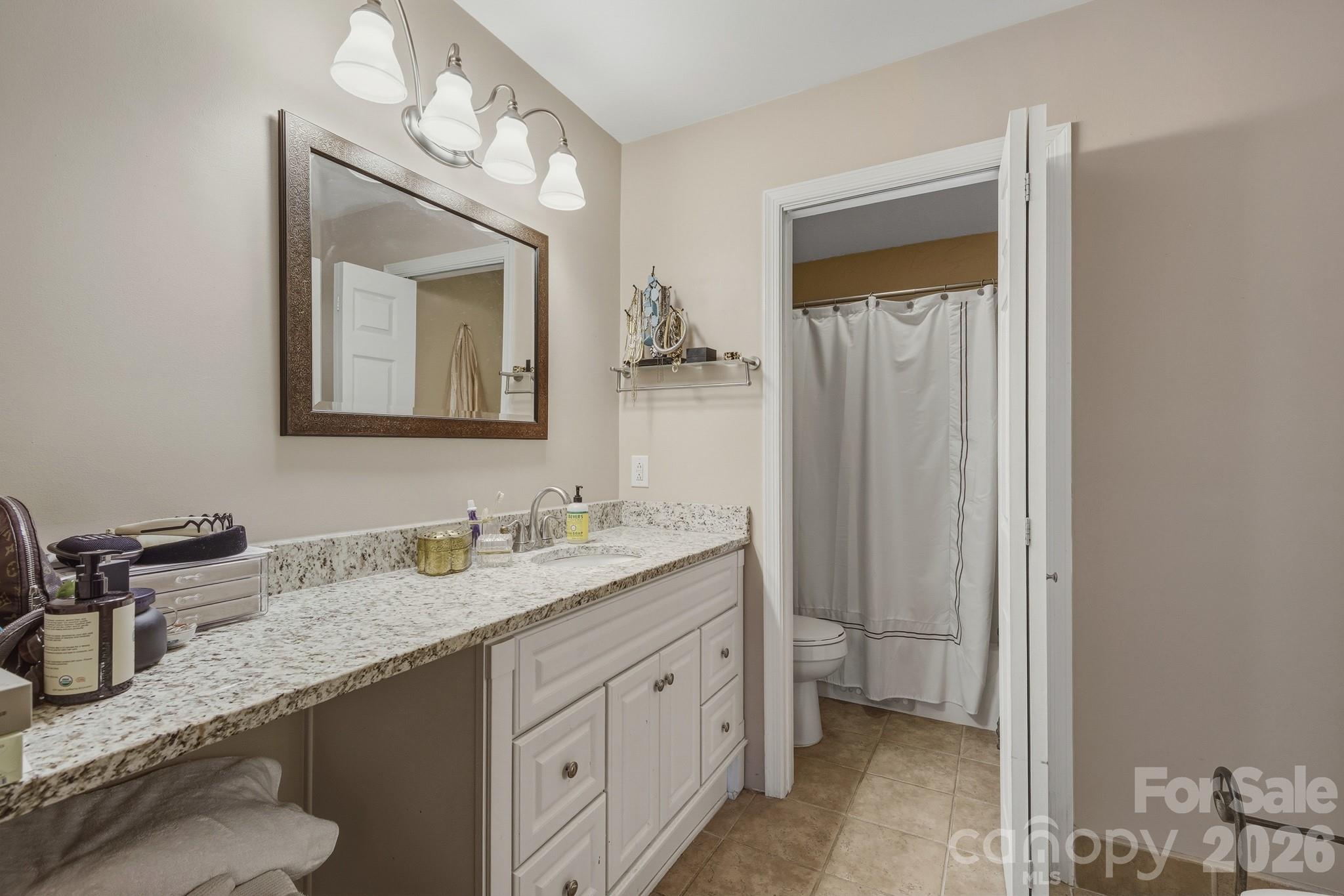 Quail Hollow East - Residential