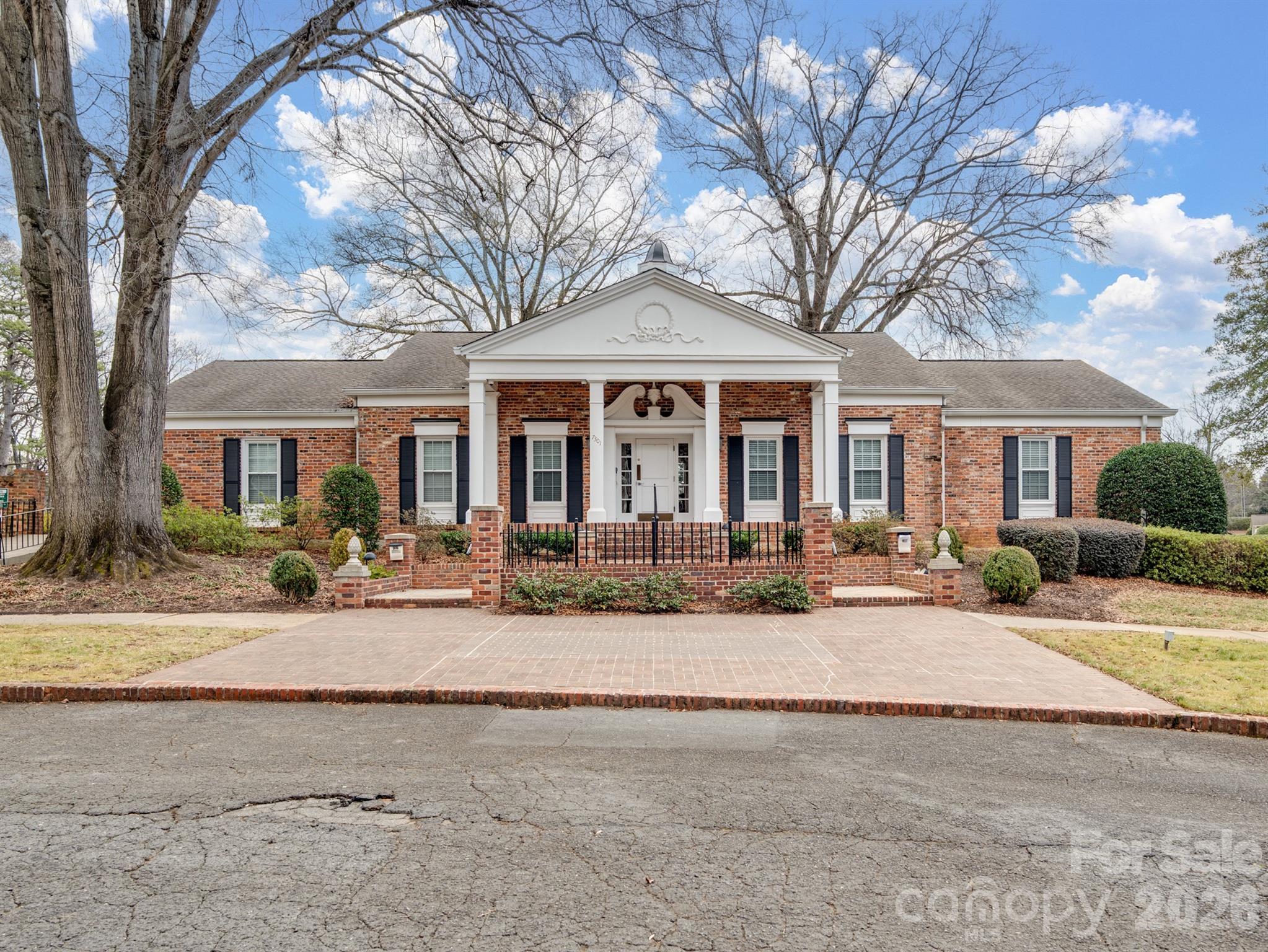 Quail Hollow East - Residential